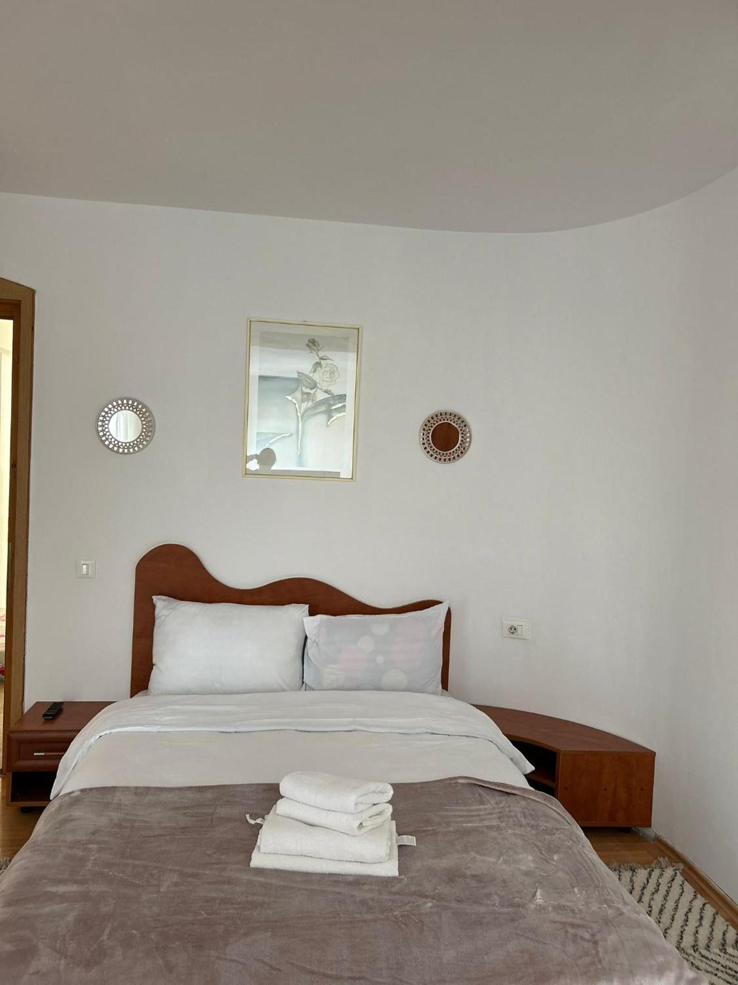 Ambra Room'S Braşov Exterior foto
