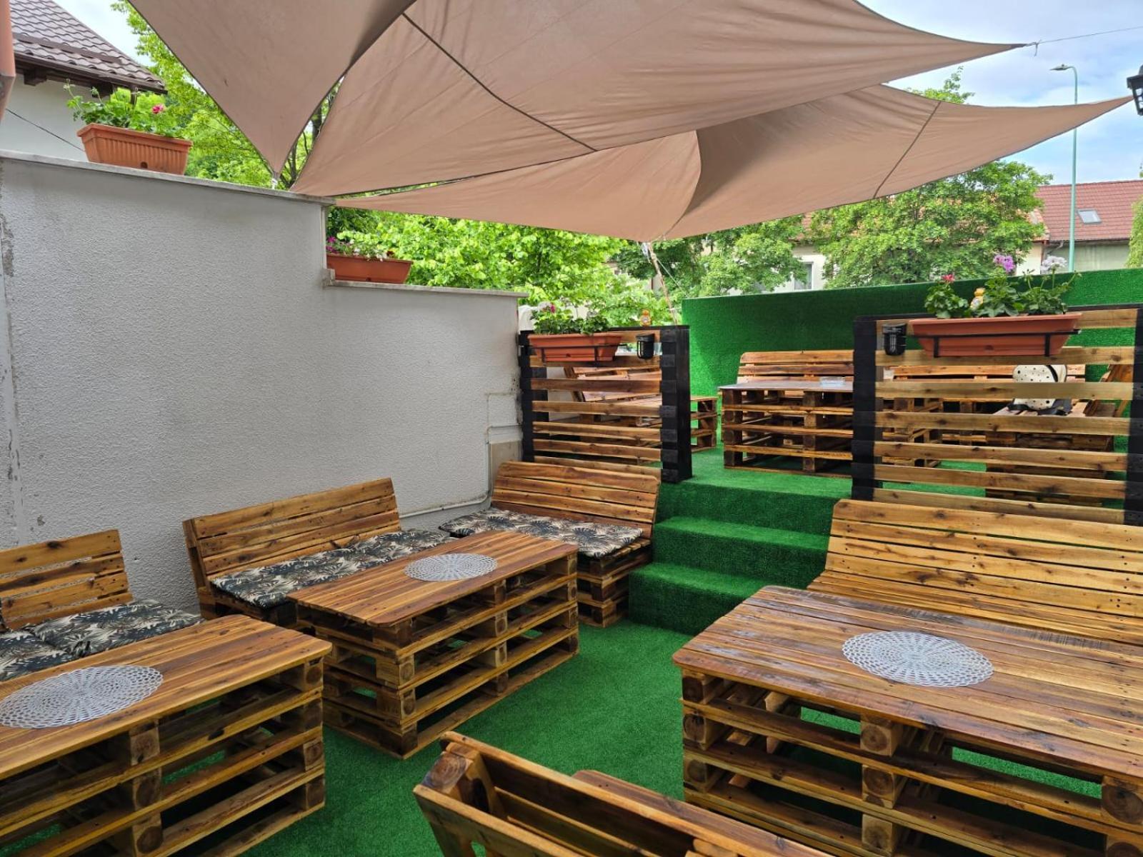 Ambra Room'S Braşov Exterior foto